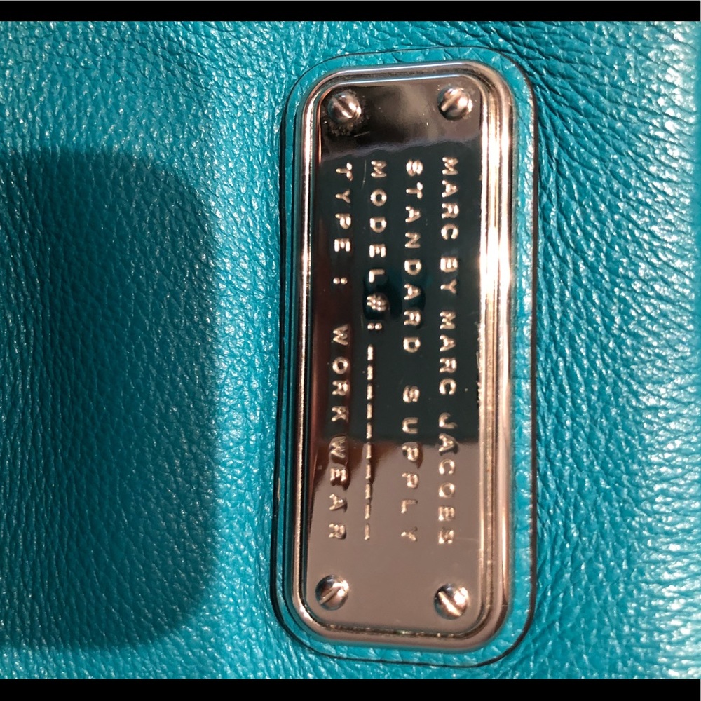 Marc Jacobs - Picture 2 of 3